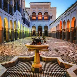 private-room-in-a-19-century-palace.hotelfesmorocco.com/